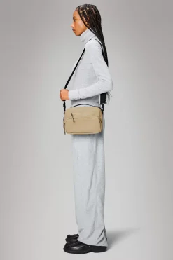 Rains Rejsetasker|Crossbody & Bæltetasker<Hilo Weekend Bag Sand